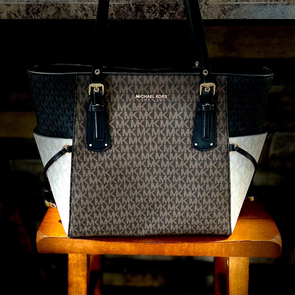 Michael Kors Shoulder Tote